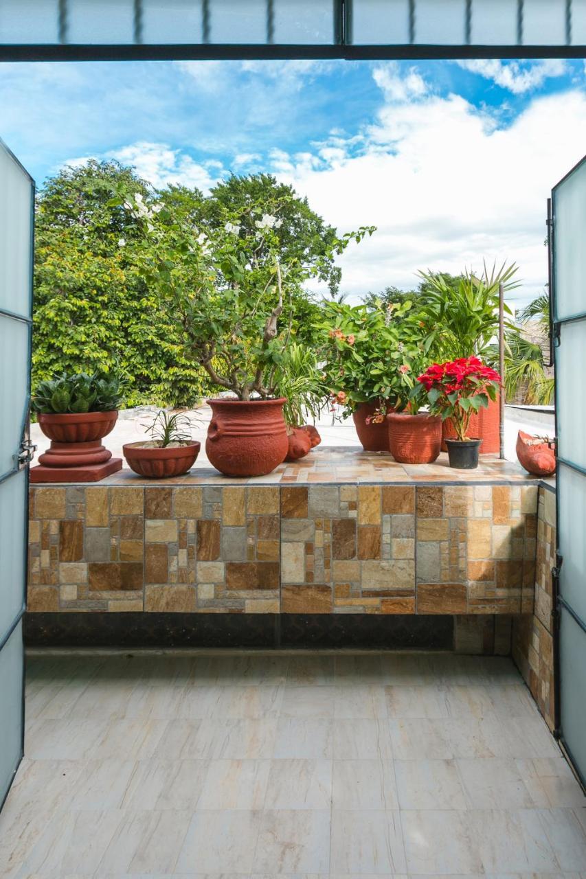 Suite Studio Serviced Apartments Merida Exterior photo